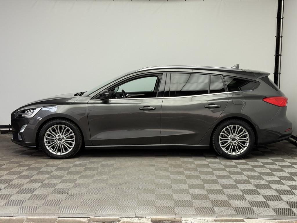 Ford FOCUS Wagon 1.0 EcoBoost Titanium Business Zeer Complee, Stof, 1300 kg, 66 €/maand, 5 stoelen