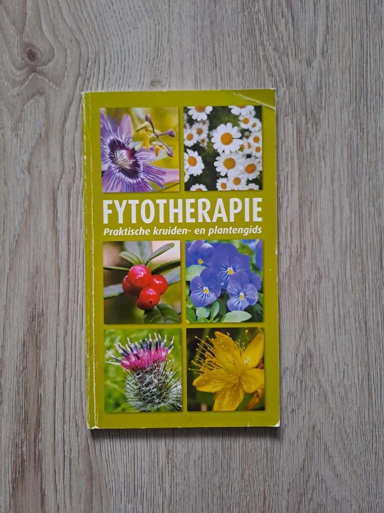 Fytotherapie praktische kruiden en plantengids, Ophalen of Verzenden, Gelezen, Kruiden en Alternatief