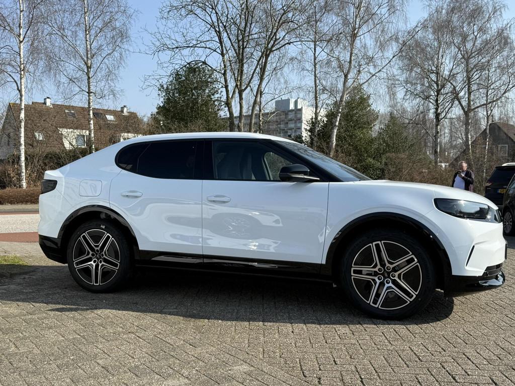Ford Capri Premium Extended Range RWD 77 kWh 285pk Ford Voor, Automaat, Achterwielaandrijving, Wit, Nieuw