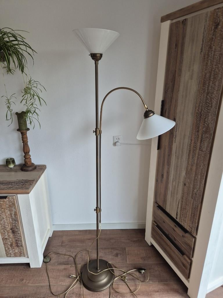 Vloerlamp - Dubbele Lamp - Up- en Downlighter - Berliner -**, Ophalen