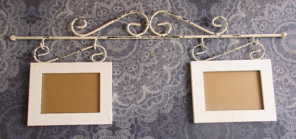 smeedijzeren hanger met 2 fotolijsten / 1 losse fotolijst, Antiek en Kunst, Ophalen of Verzenden