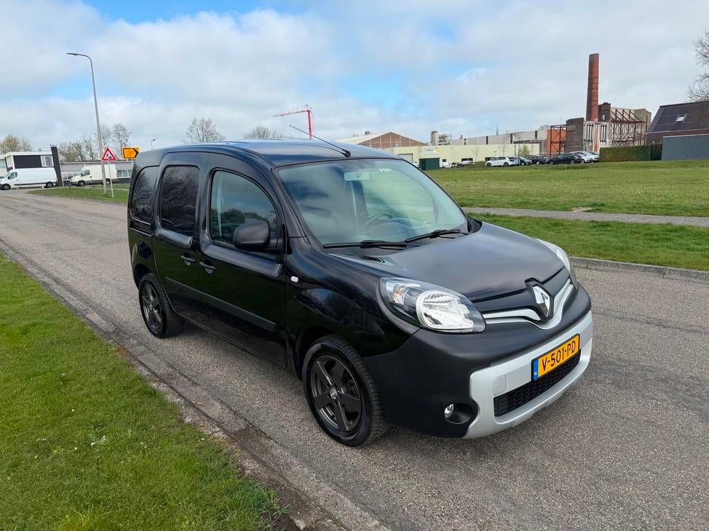 Renault Kangoo 1.5 dCi 90 Energy Luxe 2018 Automaat, Stof, Gebruikt, 4 cilinders, Renault