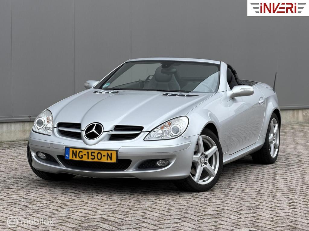 Mercedes SLK-klasse 200 K | CarPlay | Cruise | Clima | Stoel, Achterwielaandrijving, Gebruikt, Zwart, 4 cilinders