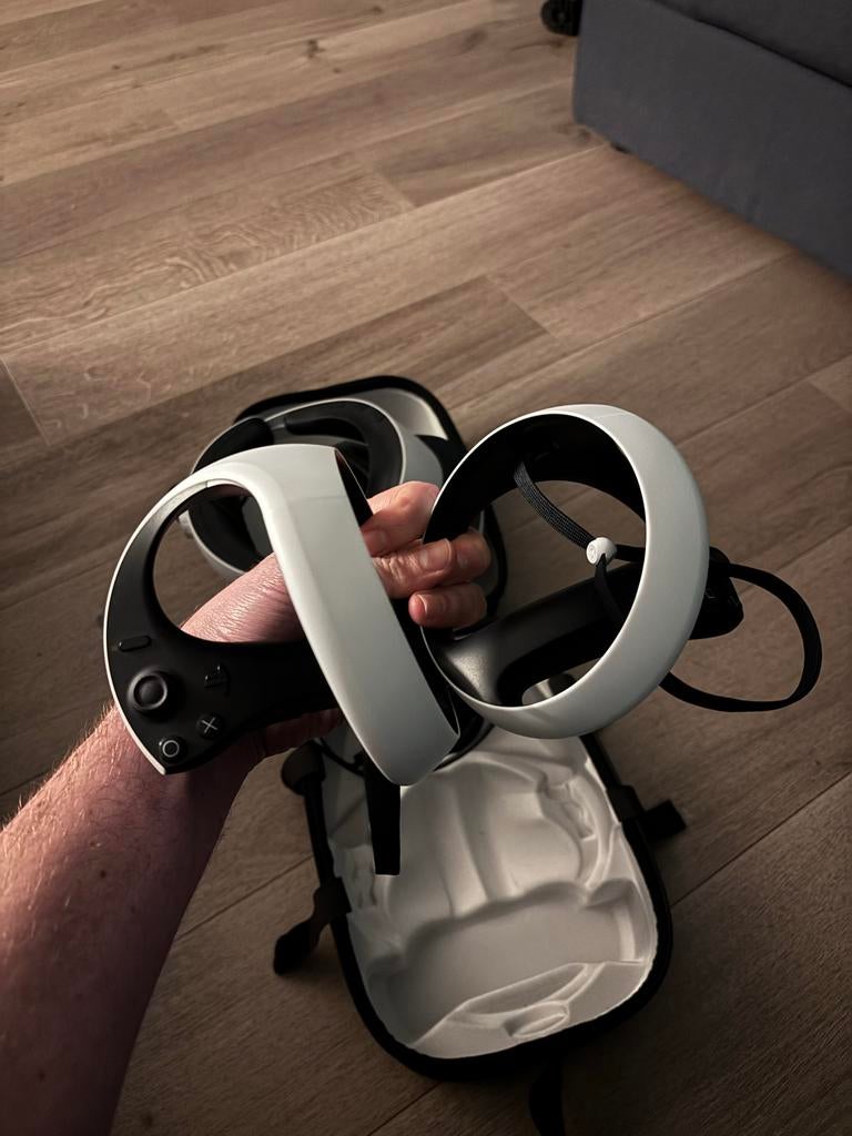 Playstation VR2 - Zo goed als nieuw, inclusief tas, Ophalen, Zo goed als nieuw