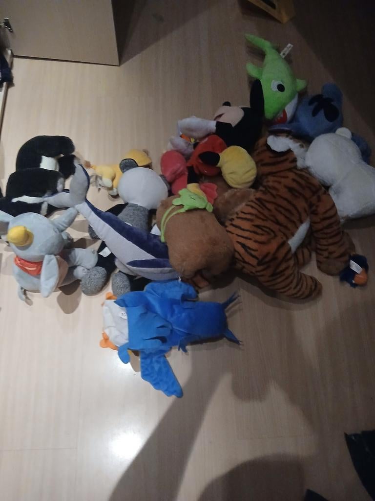 Grote vuilniszak vol met knuffels, Ophalen of Verzenden