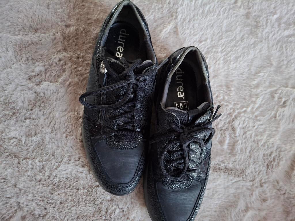 Sneakers Durea zwart maat 5, Durea, Zwart, Ophalen of Verzenden, Sneakers of Gympen
