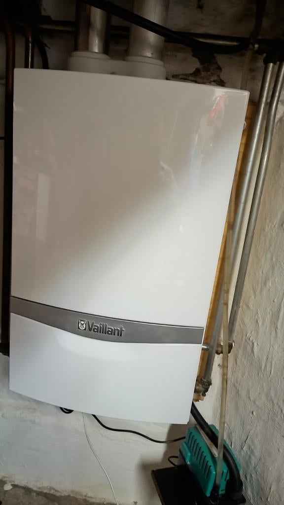 Valiant EcoTec plus 25-30/5 met Color. Matic.350 thermostaat, Ophalen of Verzenden