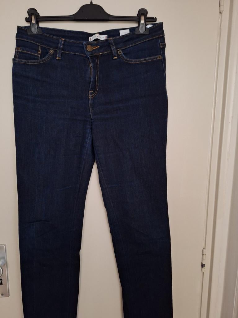 Mooie tommy hilfiger jeans .maat 29, Blauw, Ophalen of Verzenden, Zo goed als nieuw, W28 - W29 (confectie 36)