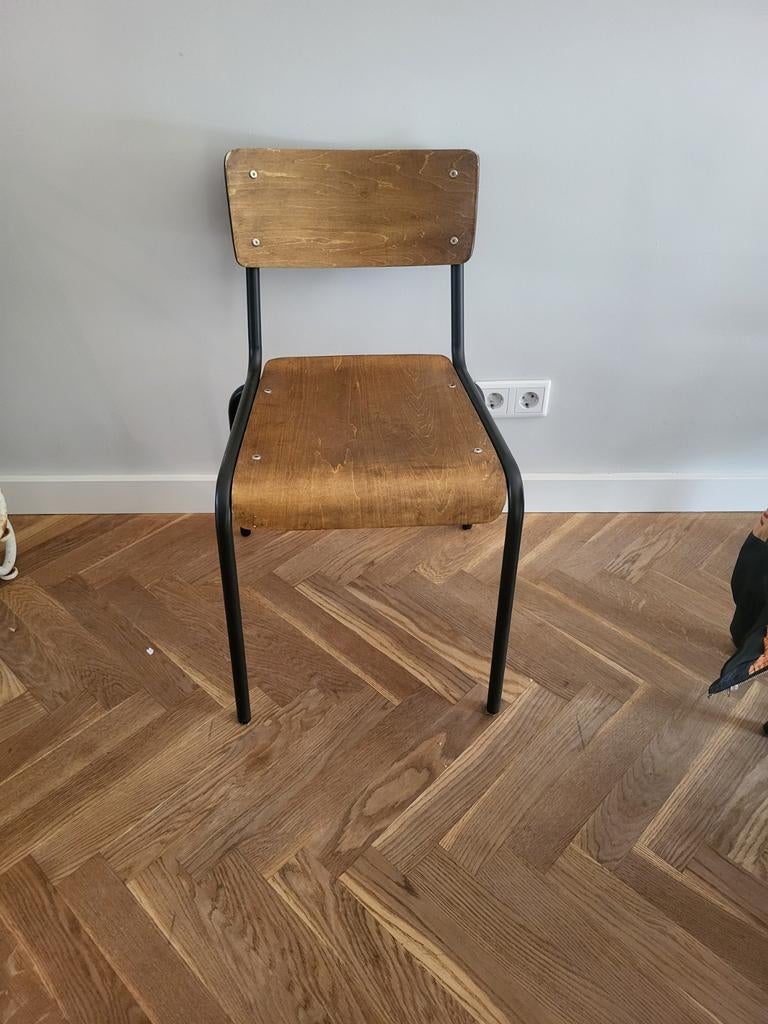 Houten tafelstoel, Ophalen, Gebruikt, Bruin, Eén