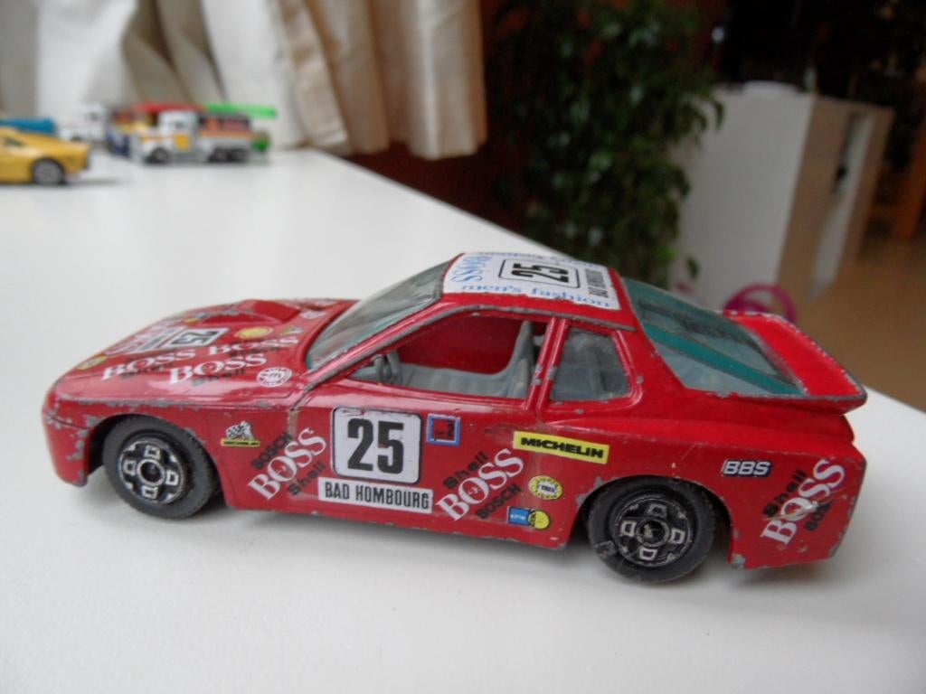Burago Porsche 924 Turbo, Ophalen of Verzenden, Gebruikt, Auto, Overige merken