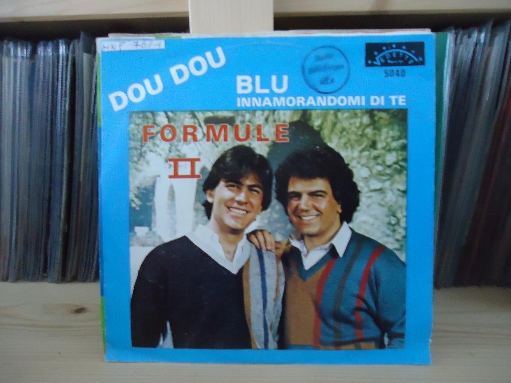 7" Single Formule II - Dou Dou / Blu (Innamorandomi Di Te), Gebruikt, 7 inch, Single, Ophalen of Verzenden