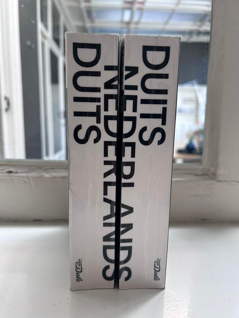 Van Dale Pocketwoordenboek Nederlands-Duits, Boeken, Woordenboeken, Duits, J.V. Zambon, Ophalen of Verzenden, Zo goed als nieuw