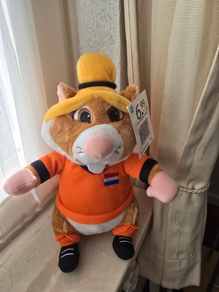 Nieuwe AH Hamster Voetbal Oranje EK WK Pluche Knuffel, Ophalen of Verzenden, Nieuw, Overige typen