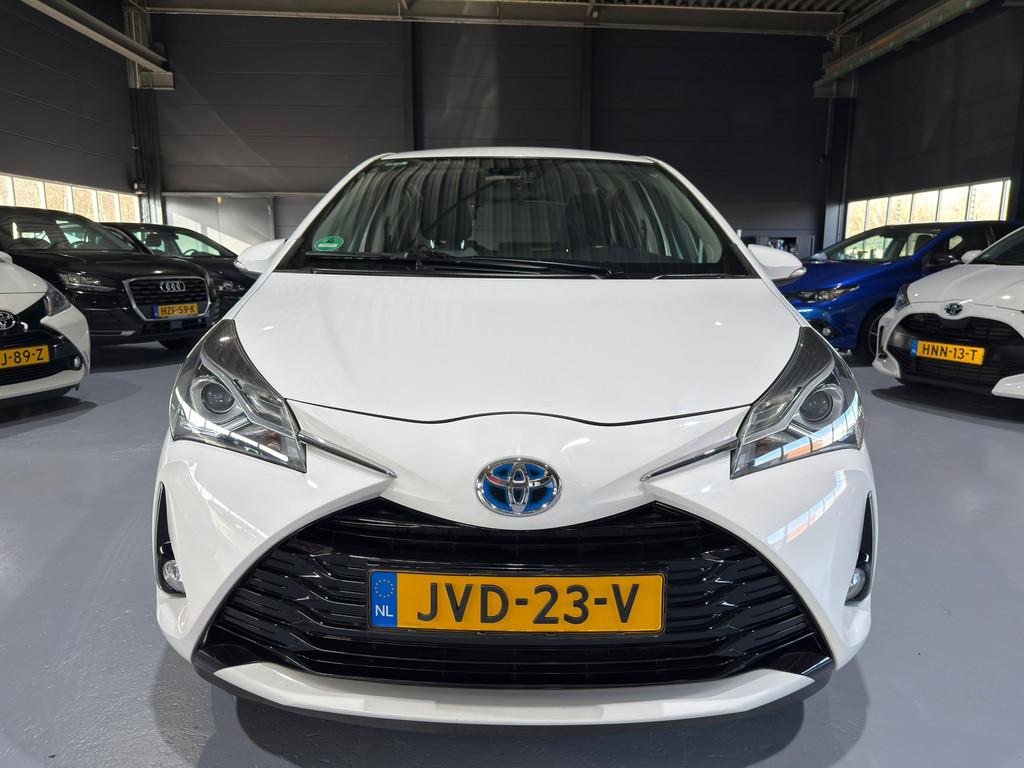 Toyota Yaris 1.5 Hybrid Executive 1e Eigen. | Dealer onderh., Euro 6, 4 cilinders, Met garantie (alle), Wit
