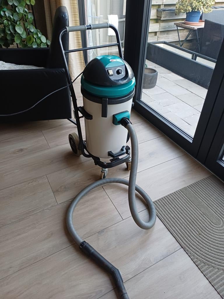 Waterstofzuiger, Ophalen, Gebruikt, Waterstofzuiger, Minder dan 1200 watt