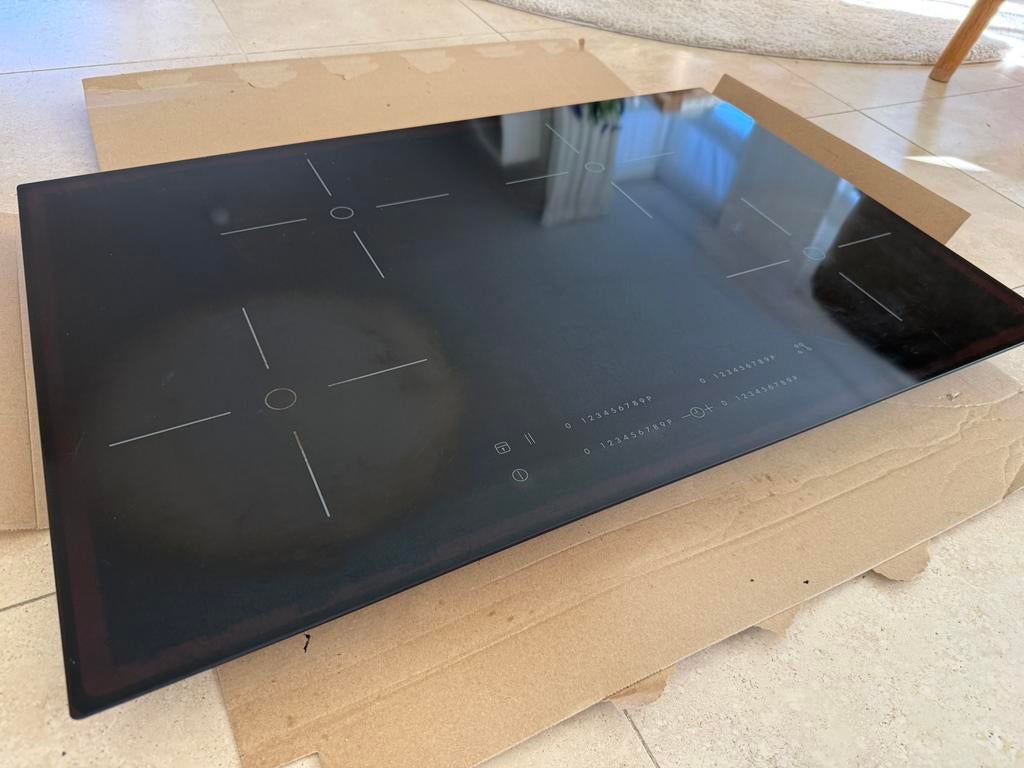 Inductie kookplaat, Ophalen, 4 kookzones, Zo goed als nieuw, Inbouw