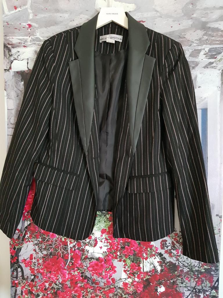 ashley  brooke  heel apart jasje met nep leer mt 42, Kleding | Dames, Ophalen of Verzenden, Nieuw, Maat 42/44 (L), Zwart