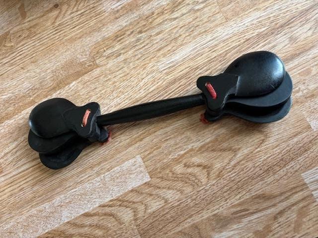 prof. massief houten dubbele castagnetten/voor thuis &podium, Ophalen of Verzenden, Zo goed als nieuw, Melodische percussie