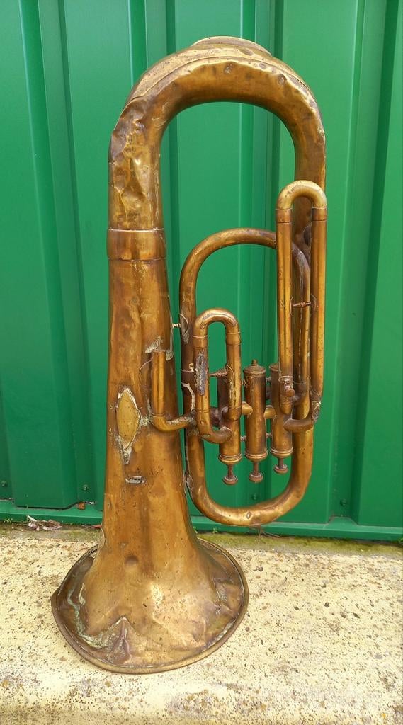 Oud, vintage blaasinstrument, bugel uit Tilburg, Ophalen, Gebruikt, Koperblazer
