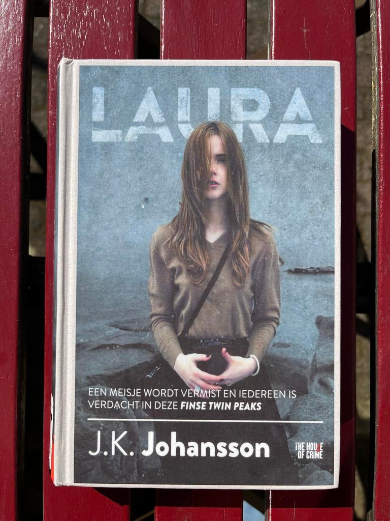 Boek Laura - J.K. Johansson, Ophalen of Verzenden, Gelezen, Scandinavië