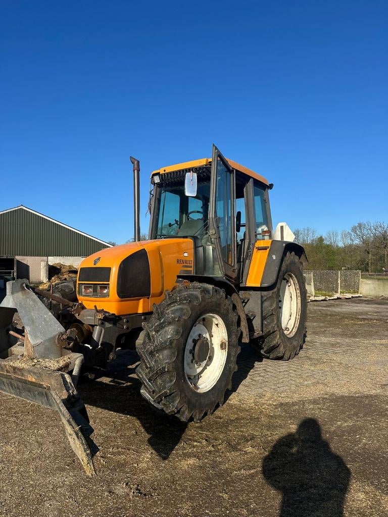 Renault Temis 550X tractor, Ophalen, Gebruikt