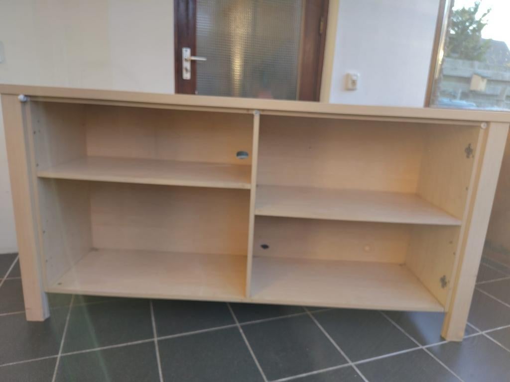 Lichte houten kast met open vakken, Ophalen, Gebruikt