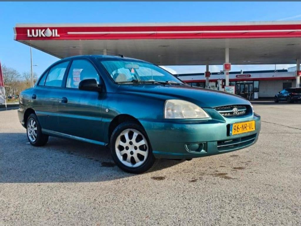 Kia Rio 2004, NAP  , 1000€, Auto's, Kia, Voorwielaandrijving, 4 cilinders, Handgeschakeld, Particulier