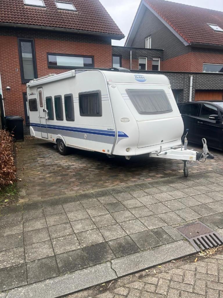Hobby Excelsior 520 tmf 2007 met mover., Schokbreker, Particulier, 5 tot 6 meter, Tot en met 4