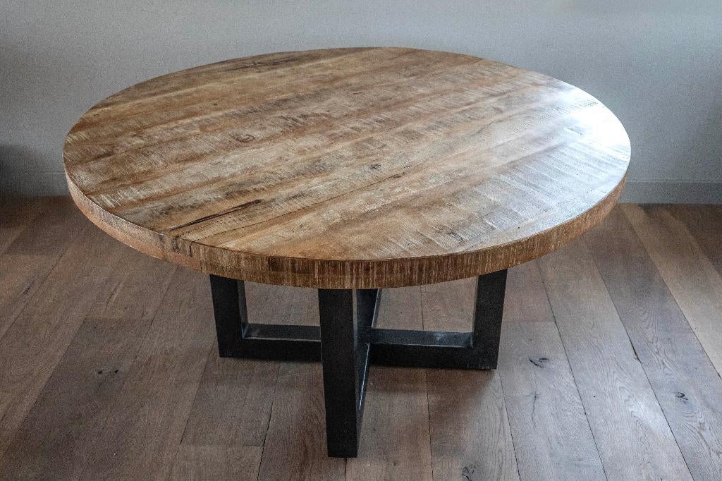 Mooi houten ronde eettafel, Ophalen, Gebruikt, Rond, Vier personen