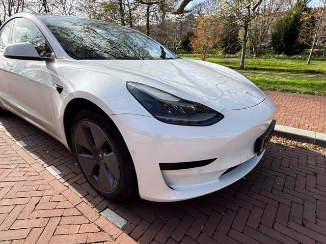 Tesla Model 3 SR+ 2021 | 50.000 km | Autopilot | Warmtepomp, Auto's, Tesla, Automaat, Achterwielaandrijving, Zwart, Wit