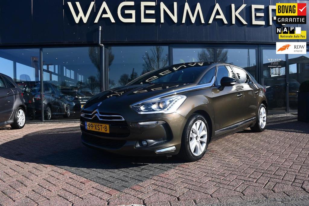 Citroen DS5 1.6 THP So Chic AUT|Cruise|NAV|LEDER|PANO|Trekha, Auto's, Gebruikt, Bruin, Grijs, 1395 kg