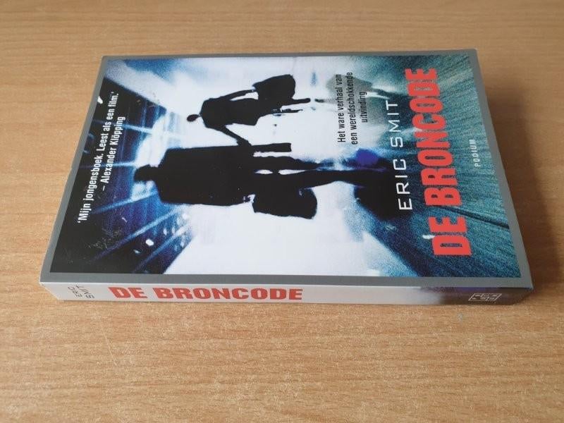 Eric Smit - De Broncode, Ophalen of Verzenden, Gelezen, Eric Smit