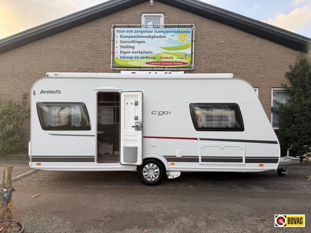 Dethleffs C'Go 495 FR incl mover en bakluifel, Caravans en Kamperen, Caravans, Rondzit, Overige typen, Dethleffs, Kachel