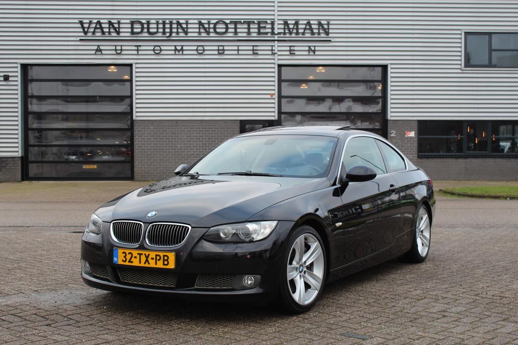 BMW 3 Serie Coupe 335i High Executive / Keyless / Schuifdak, Auto's, Automaat, Achterwielaandrijving, Gebruikt, Met garantie (alle)