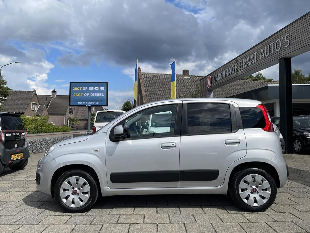 Fiat Panda 0.9 l AIRCO l BLUETOOTH l PARK. SENS. l RIJKLAAR!, Voorwielaandrijving, Stof, Euro 6, Panda