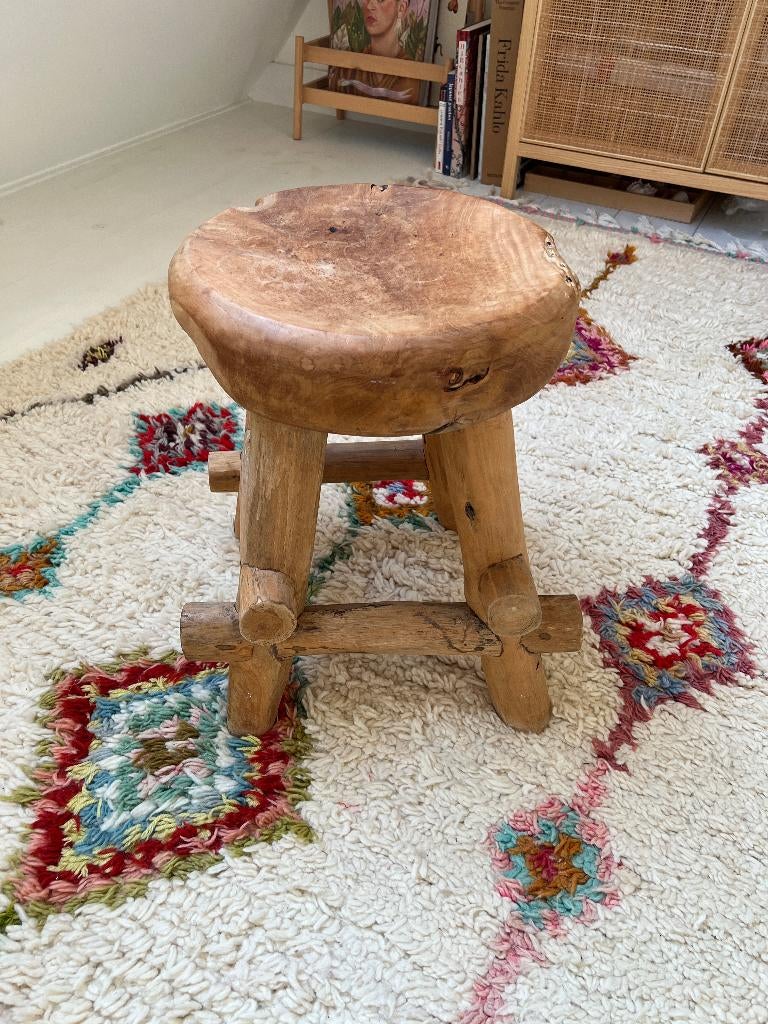 Teak houten krukje, Huis en Inrichting, Krukjes, Ophalen, Gebruikt, Hout