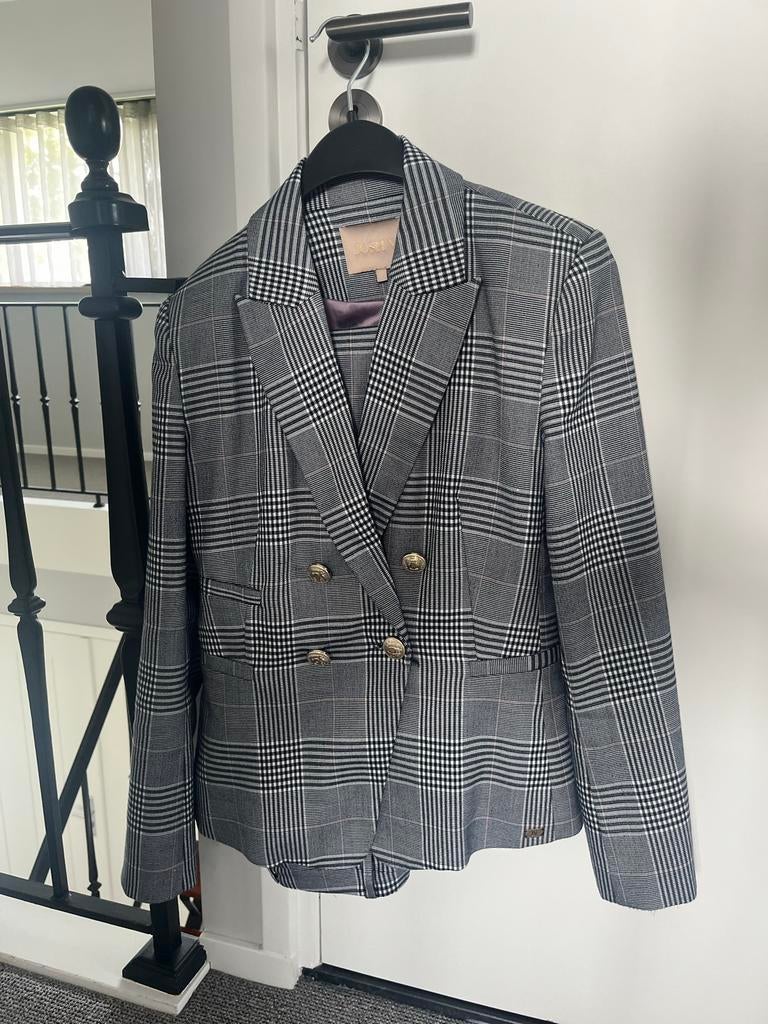 Josh V Dames Pak Maat M - Geruit met Gouden Knopen, Maat 38/40 (M), Kostuum of Pak, Ophalen of Verzenden, Grijs