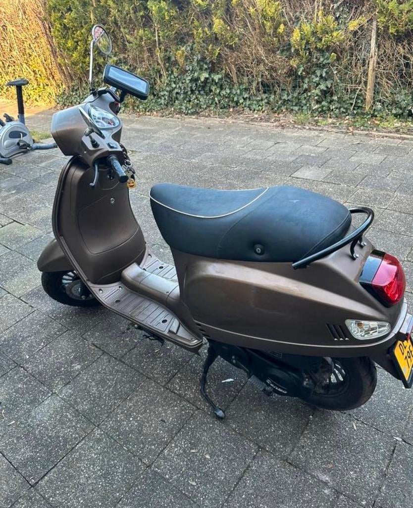 Senzo Rivo Lux bauwjaar 2017, SYM, Elektrisch, Ophalen of Verzenden, Zo goed als nieuw