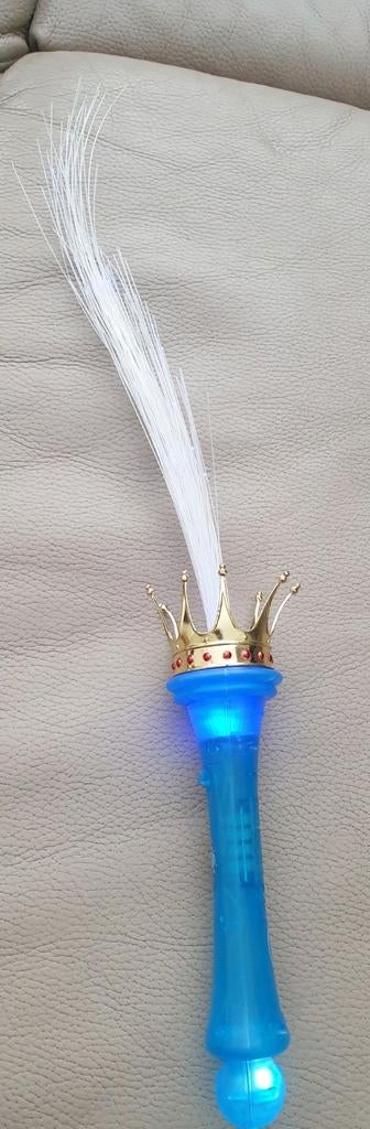 Efteling Aquanura Lichtgevende Toverstaf met Kroon, Ophalen of Verzenden, Gebruikt, Gebruiksvoorwerp