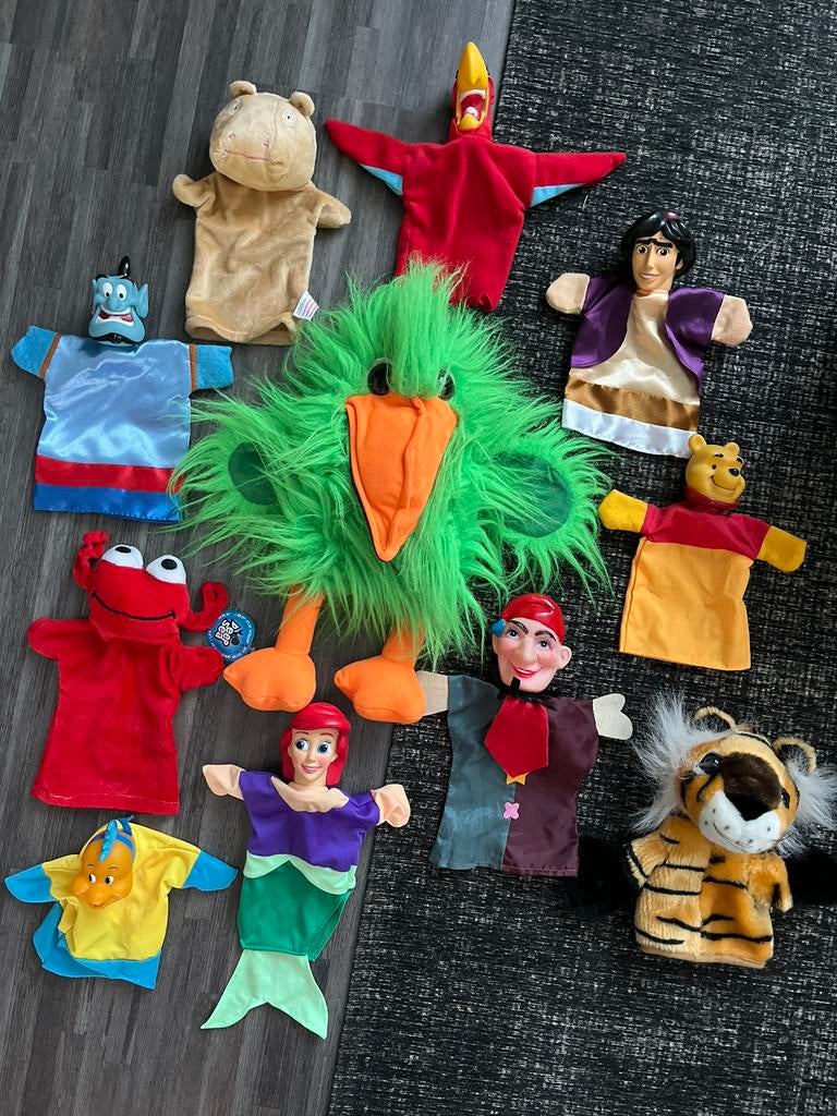 Gave set handpoppen poppenkastpoppen marionetten, Ophalen of Verzenden, Zo goed als nieuw, Overige typen