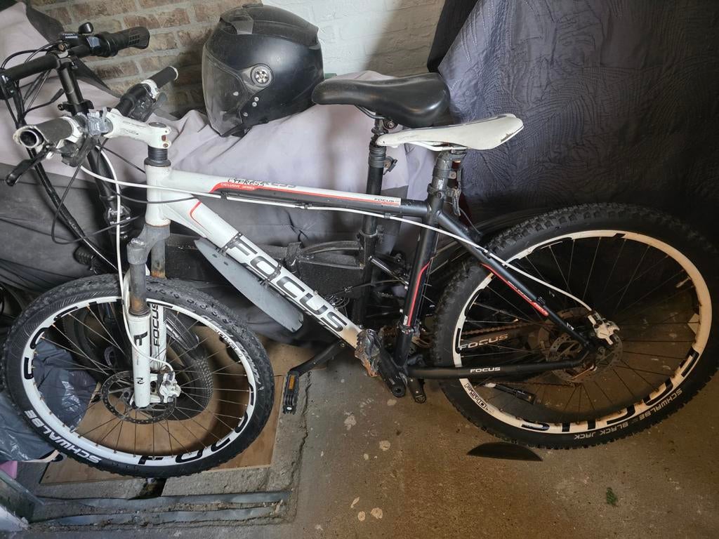 2x fiets, Ophalen, 24 inch of meer