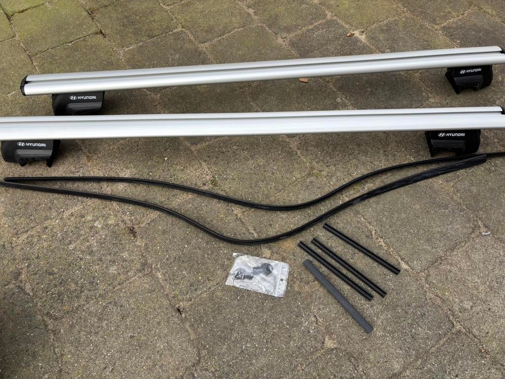 Orginele Dakdragers Hyundai Kona 2018-, Auto diversen, Dakdragers, Ophalen, Zo goed als nieuw