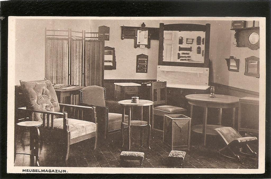 Neerbosch, Nijmegen, Meubelmagazijn, Ophalen of Verzenden, 1960 tot 1980, Ongelopen, Gelderland