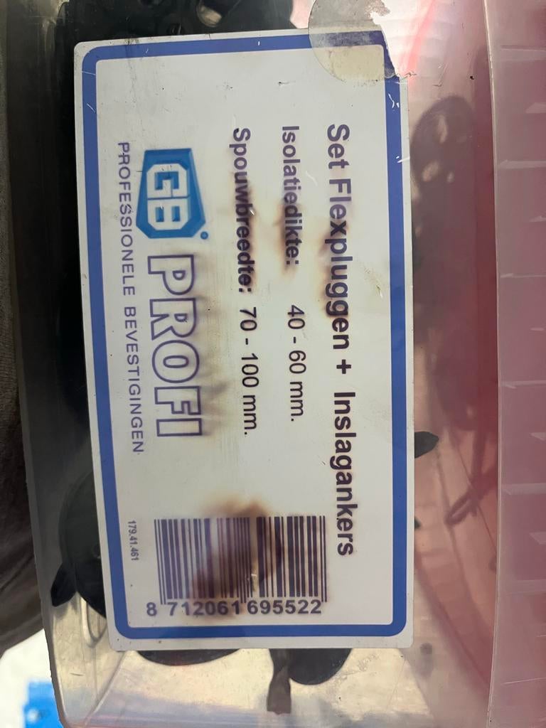 Flexpluggen + Inslagankers Set isolatiepluggen, Doe-het-zelf en Verbouw, IJzerwaren en Bevestigingsmiddelen, Nieuw, Pluggen, 50 tot 100 mm