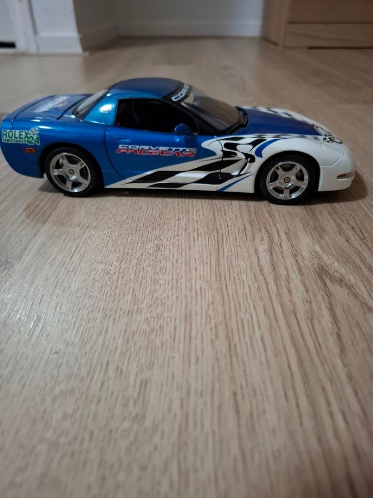 UT Models Chevrolet Corvette C5 – 1:18 – Openende delen, Hobby en Vrije tijd, Modelauto's | 1:18, Ophalen of Verzenden, Zo goed als nieuw
