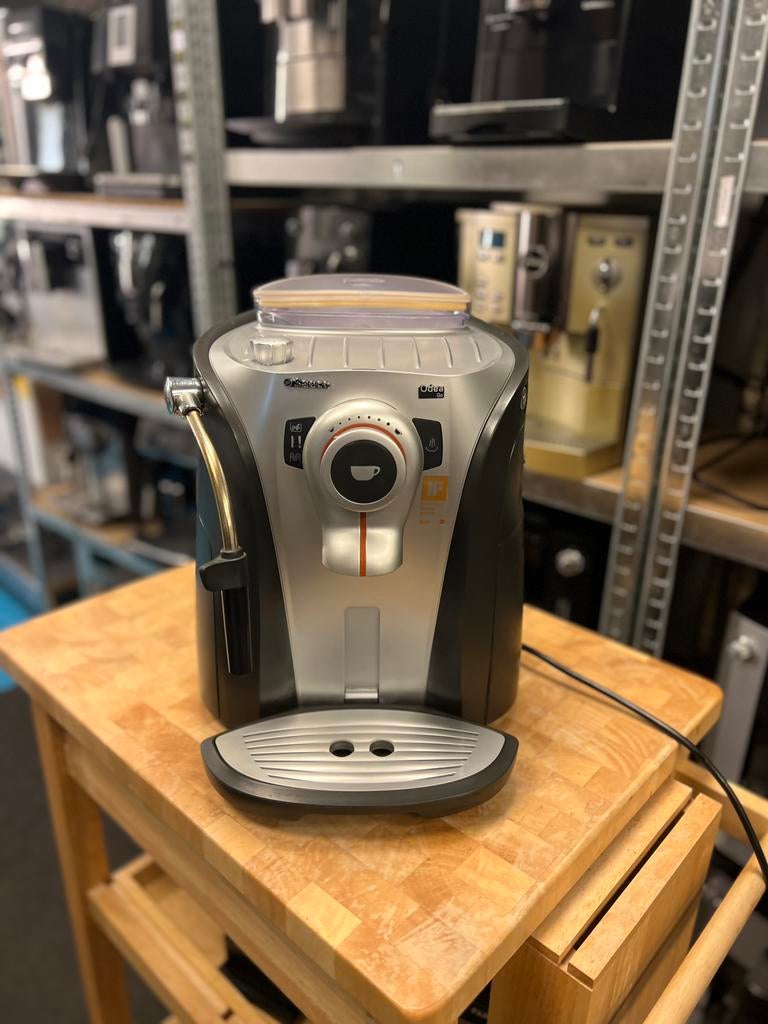 Saeco Odea Go, Witgoed en Apparatuur, Koffiezetapparaten, 10 kopjes of meer, Koffiemachine, Zo goed als nieuw, High Tech Campus 52, 5656 AG Eindhoven, Nederland