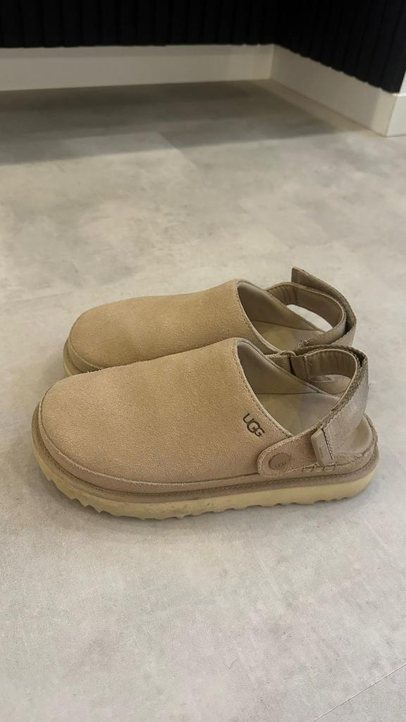 Ugg, Kleding | Dames, Schoenen, UGG, Zwart, Ophalen of Verzenden, Sneakers of Gympen