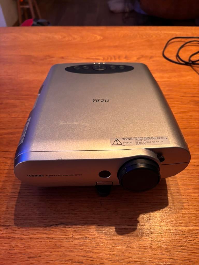 Toshiba TLP B2 Data Projector, Ophalen of Verzenden, Gebruikt, Toshiba