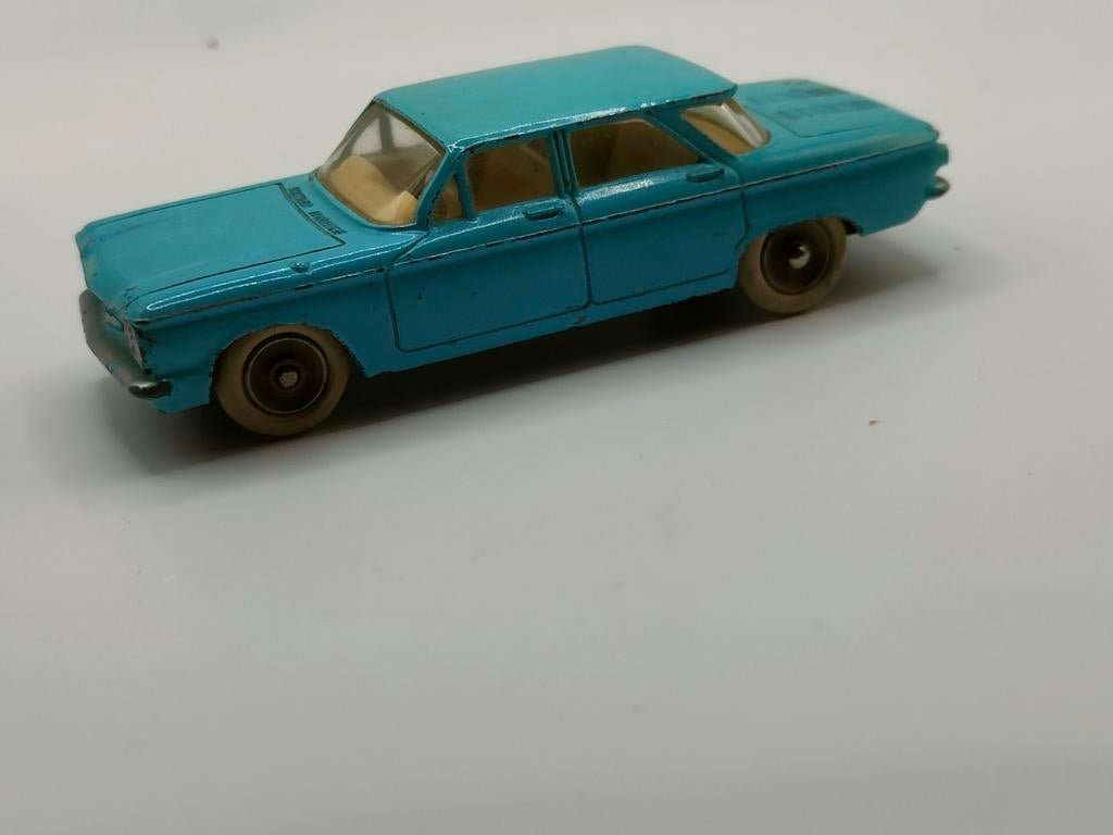 Dinky Toys 552: Chevrolet Corvair., Hobby en Vrije tijd, Modelauto's | 1:43, Ophalen of Verzenden, Auto, Dinky Toys