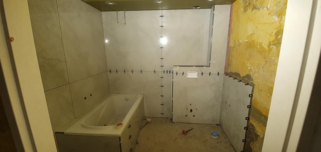 Tegelzetter gezocht voor tegelwerk, Doe-het-zelf en Verbouw, Tegels, 40 tot 60 cm, Gebruikt, 40 tot 60 cm, Ophalen of Verzenden